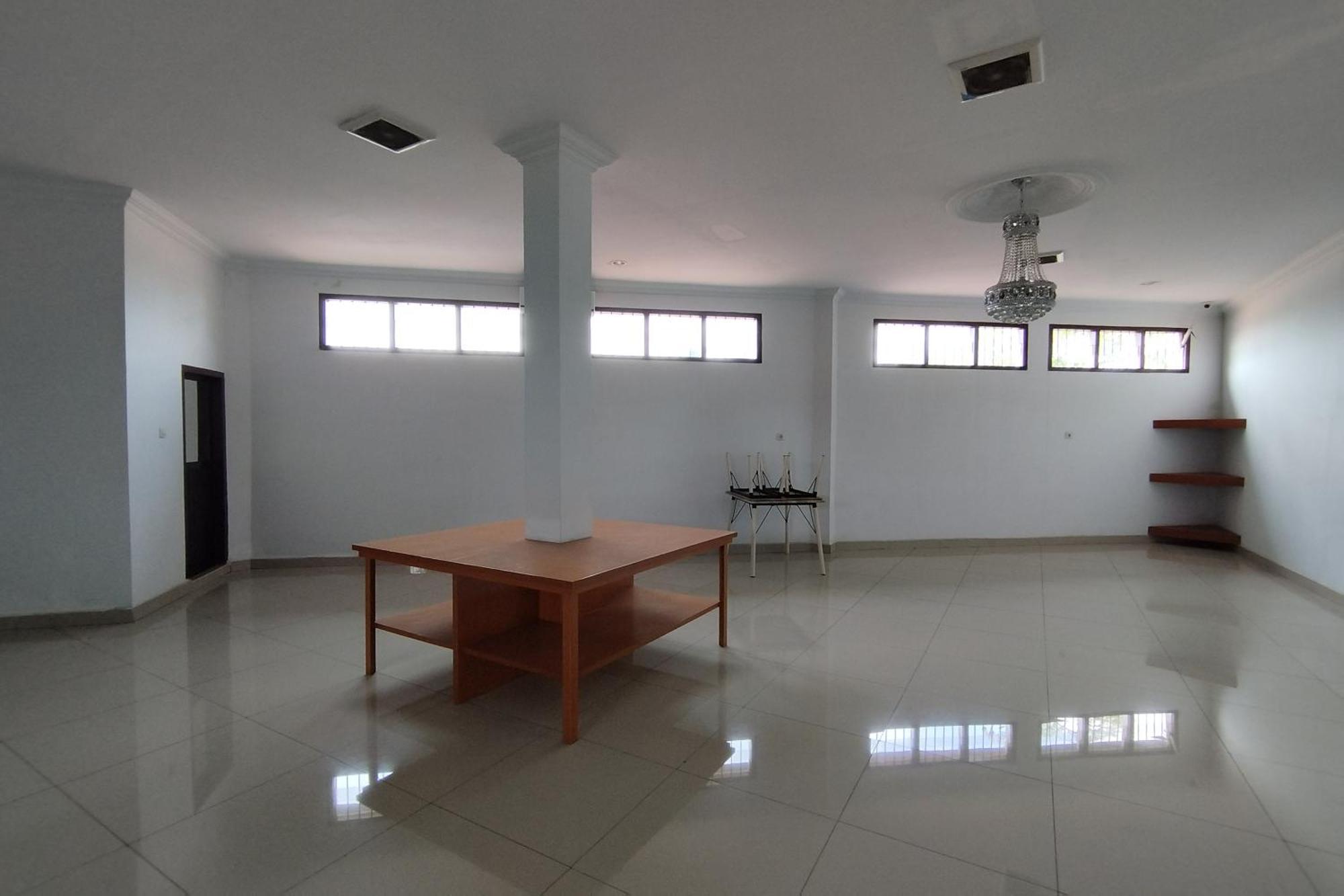 Rich Guesthouse Jambi Exterior photo
